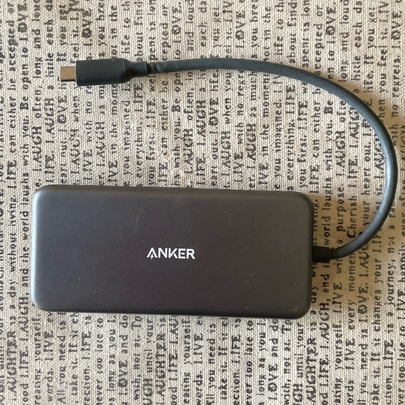 Anker PowerExpand + 7-in-1 USB-C PD Media Hub - Picture 2 of 10